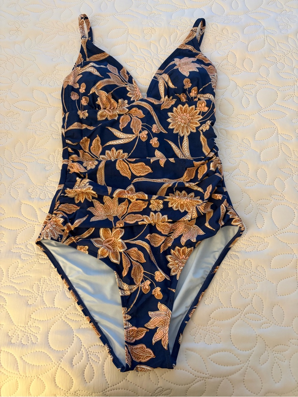 CUPSHE Seaside Blossom One-Piece Swimsuit